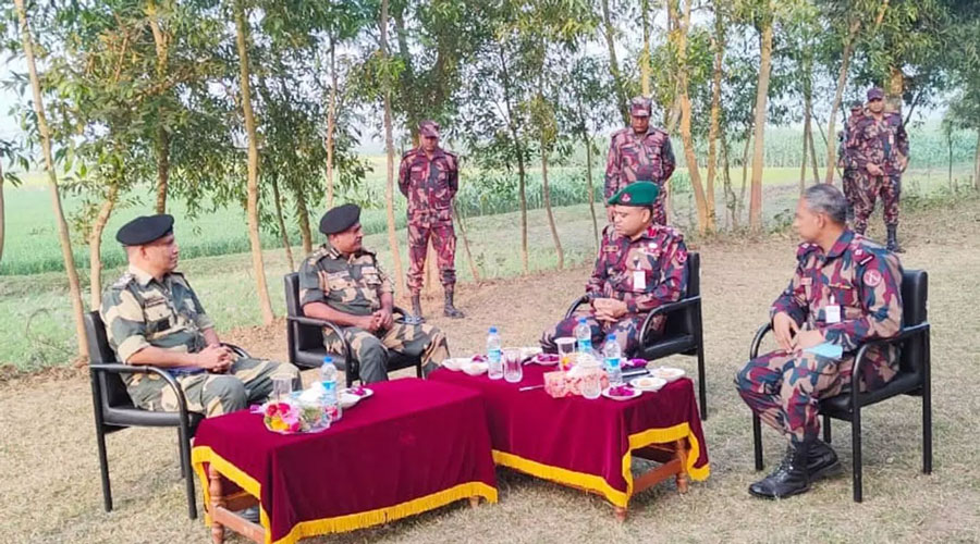 চুয়াডাঙ্গা সীমান্তে বিজিবি ও বিএসএফের কমান্ডার পর্যায়ে সাক্ষাৎ