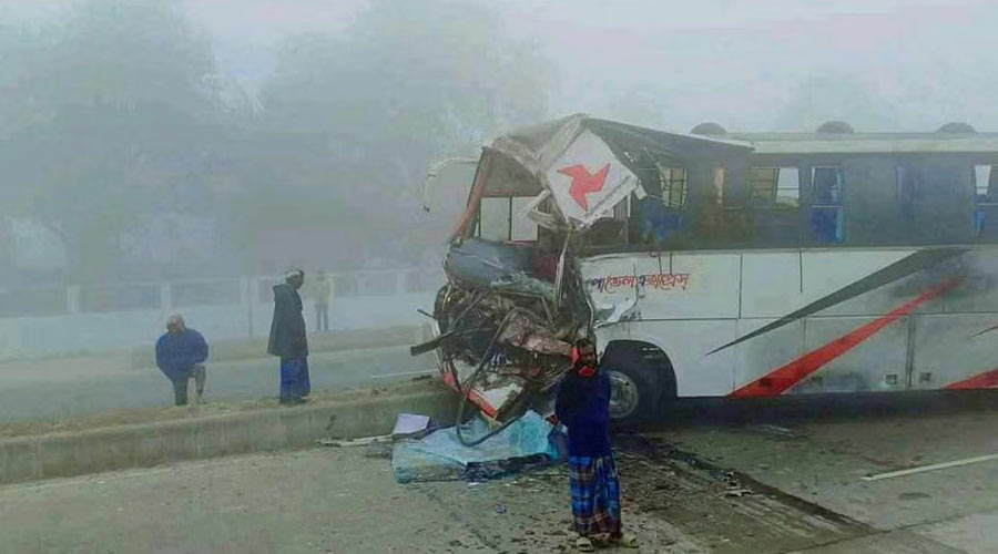 রংপুরে পৃথক সড়ক দুর্ঘটনায় নিহত ৫
