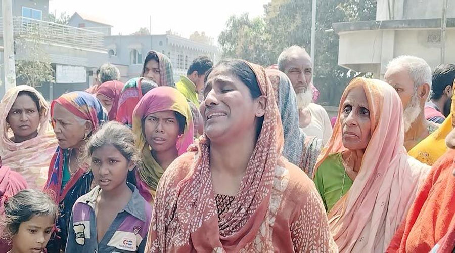 টিসিবির কার্ড বিতরণ নিয়ে বিএনপির দু’পক্ষের সংঘর্ষ, নিহত ১