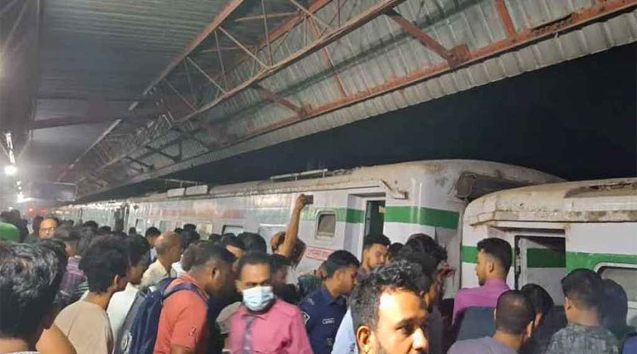 ব্রাহ্মণবাড়িয়ায় ট্রেন লাইনচ্যুত