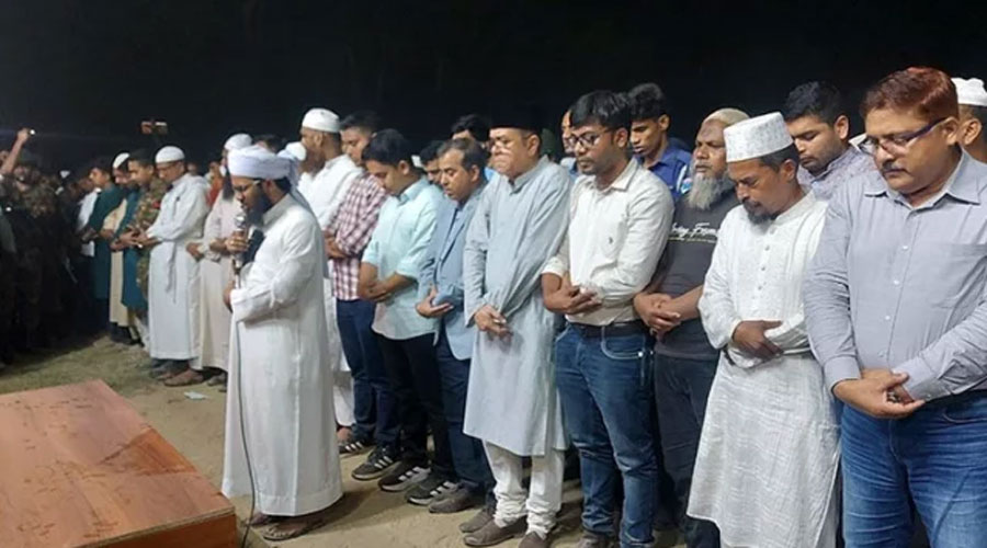 মাগুরার নোমানী ময়দানে শিশু আছিয়ার জানাজা অনুষ্ঠিত