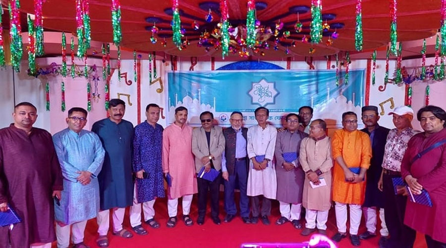 কুমিল্লা সাংবাদিক ফোরামের নেতৃবৃন্দরা