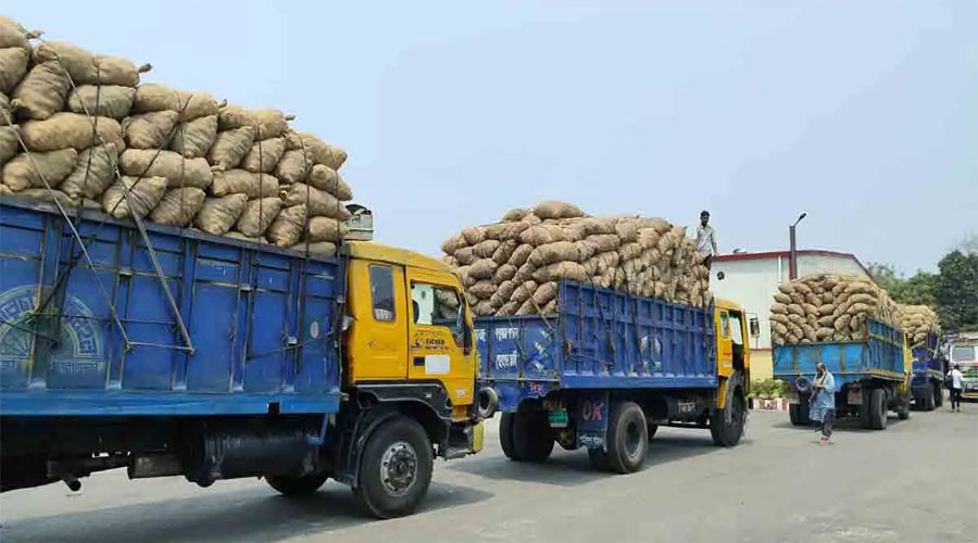 নেপালে গেলো ২৭৩ মেট্রিক টন আলু