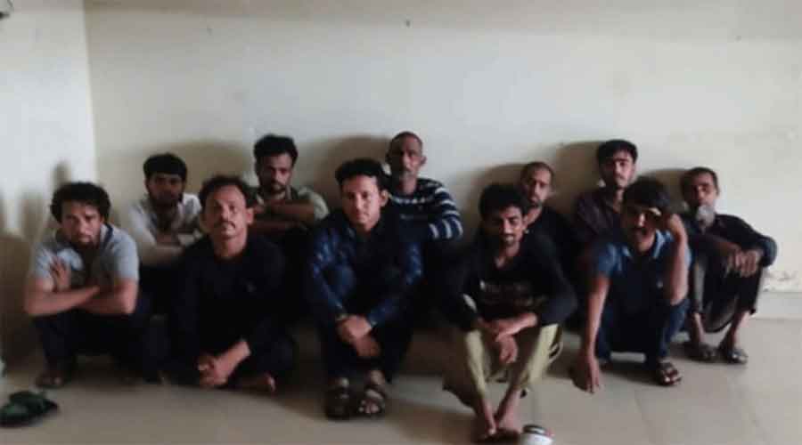 বড়লেখা সীমান্ত দিয়ে ১১ জনকে পুশইন