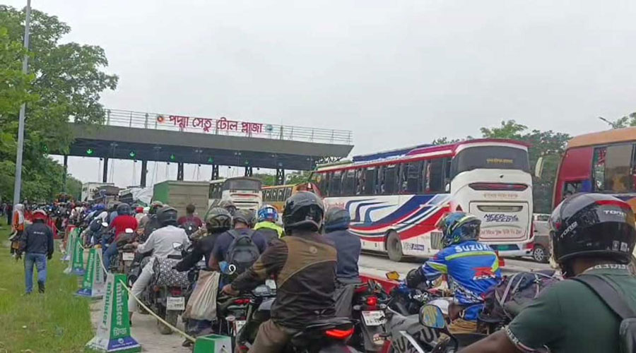 ১৬ ঘণ্টায় পদ্মা সেতুতে প্রায় সাড়ে ৩ কোটি টাকার টোল আদায়