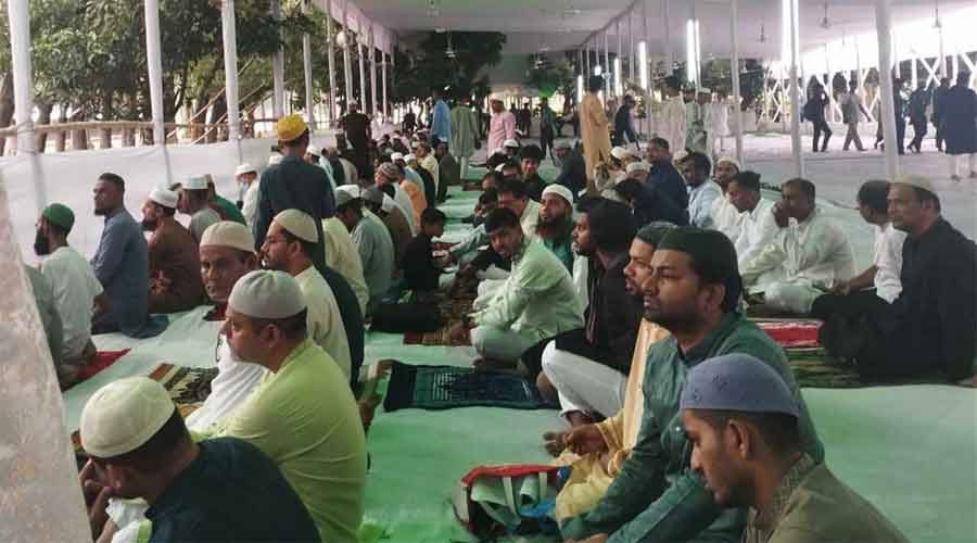 জাতীয় ঈদগাহে ঈদের প্রধান জামাত অনুষ্ঠিত