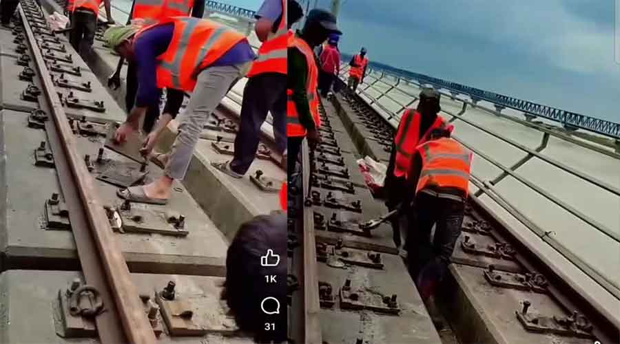 যমুনা সেতু থেকে সরে যাচ্ছে পুরোনো রেলপথ