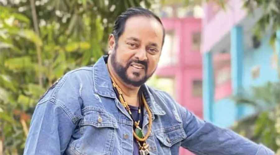 অভিনেতা ডিপজলের বিরুদ্ধে মামলা
