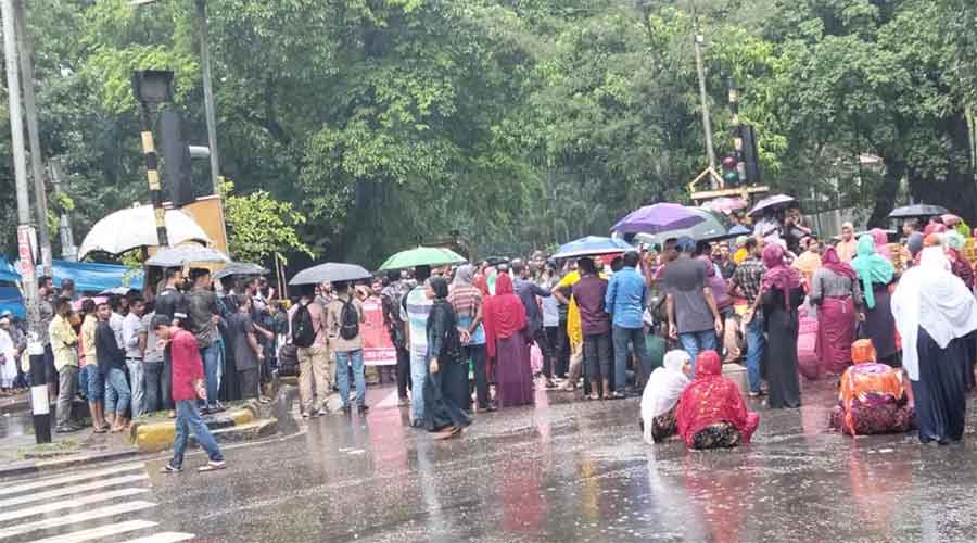 সিলেটে পরিবহন ধর্মঘট স্থগিত