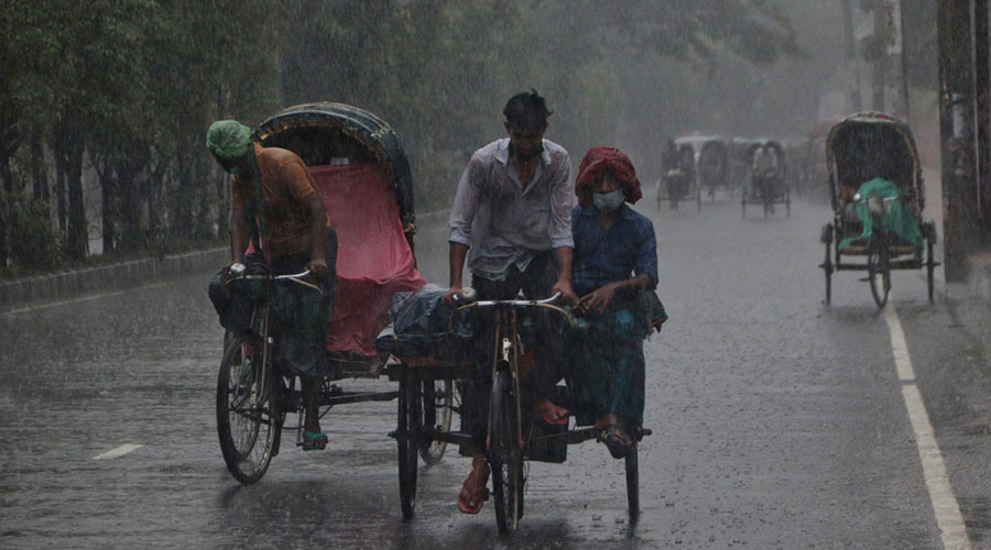 ২ বিভাগে ভারী বৃষ্টির আভাস