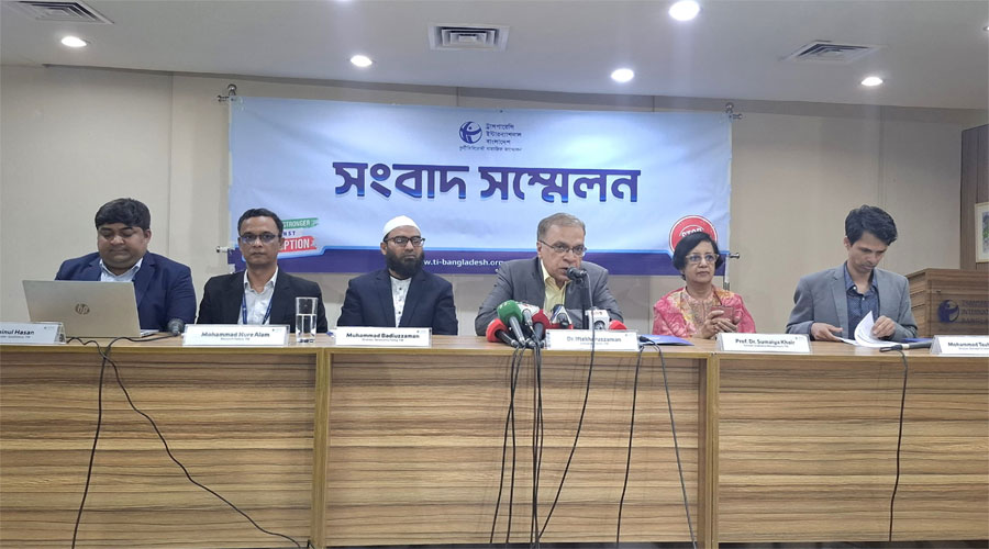 ১১ মাসে পুলিশের বিরুদ্ধে ৭৬১ মামলা 