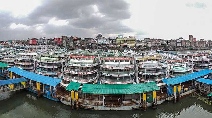 ভোলার ১০ রুটে লঞ্চ চলাচল বন্ধ 