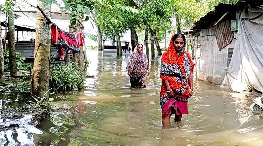কালীগঞ্জ শহরের অফদা খাল ভূমি দস্যুদের দখলে
