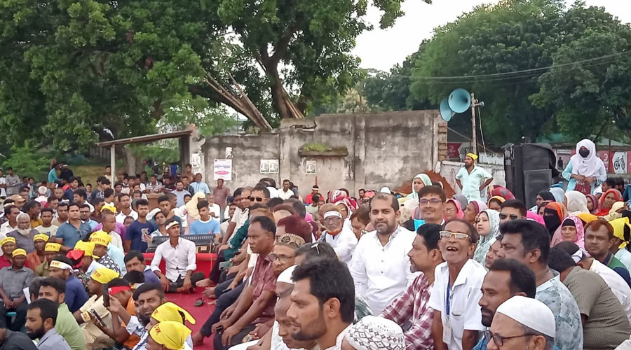 দিনাজপুরের পার্বতীপুরে জাতীয়তাবাদী স্বেচ্ছাসেবক দলের ৪৫ তম প্রতিষ্ঠা বার্ষিকী উদযাপন