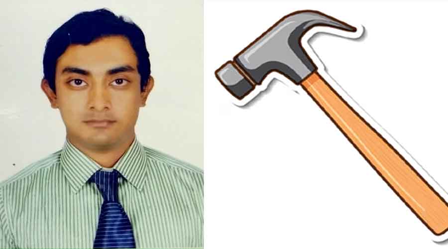 চাঁদাবাজীর প্রতিবাদ করায় সংখ্যালঘু ব্যবসায়ীকে হাতুড়িপেটা
