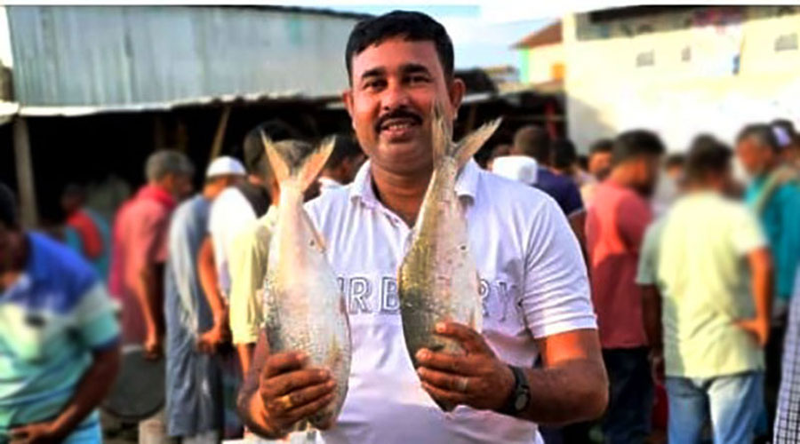 পদ্মার দুই ইলিশের দাম ১৬ হাজার টাকা