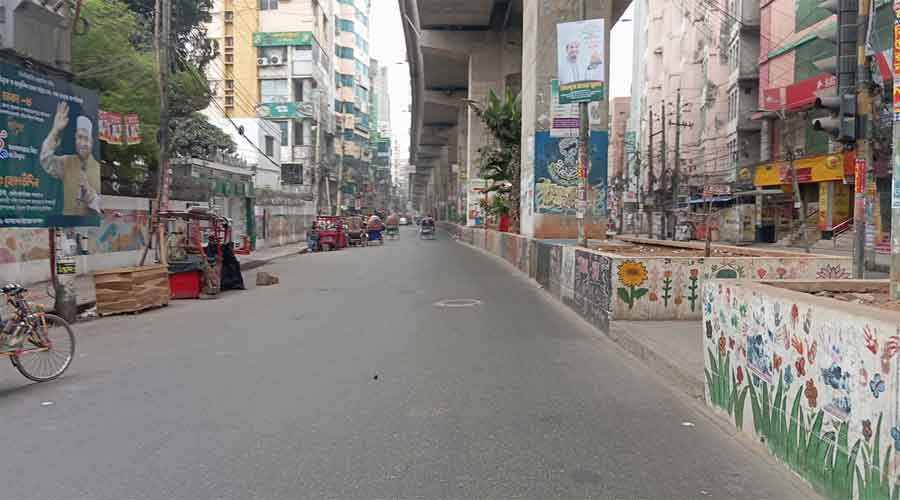 যানজটের নগরী আজ ফাঁকা