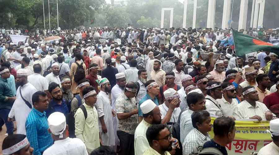 শিক্ষকদের বাড়িভাড়া ৫ শতাংশ বাড়িয়ে প্রজ্ঞাপন জারি