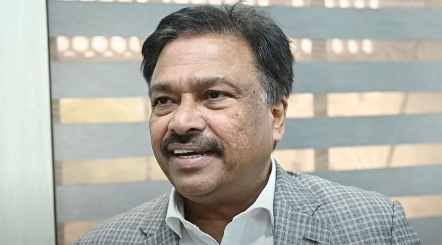 আকস্মিক অসুস্থতায় সিসিইউতে ফারুক, হার্টে রিং