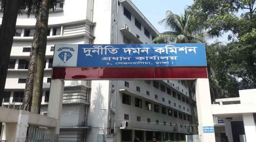 রেলওয়ের সাবেক ডিজিসহ ৬ জনের বিরুদ্ধে দুদকের মামলা