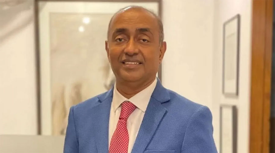 দেশে দুজন দরবেশ, আদালতকে অ্যাটর্নি জেনারেল
