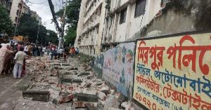 মিরপুরে টিসিবির পণ্য কেনার সময় দেয়াল ধসে নিহত ২