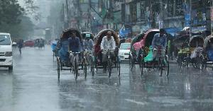 ভ্যাপসা গরমের পর ঢাকায় বৃষ্টি