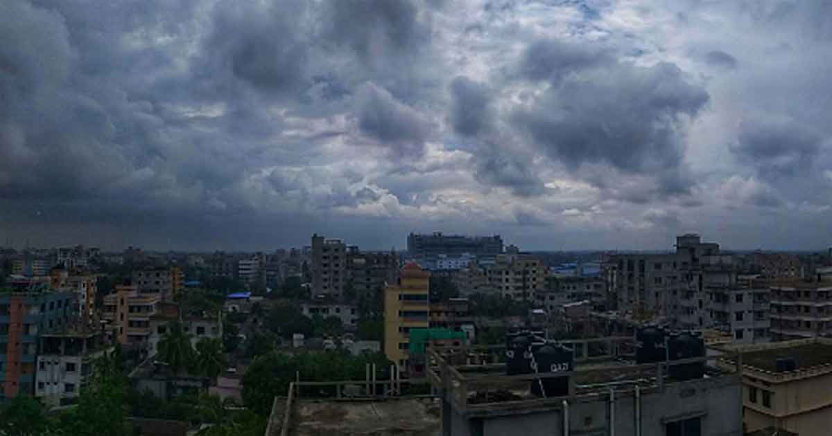 ঢাকার আকাশ আংশিক মেঘলা, ছবিঃ সংগৃহীত 