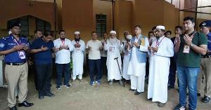 আল্লামা শফীর (রহ.) কবর জিয়ারত করেছেন প্রধানমন্ত্রী
