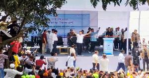 দেশের মানুষের ভাগ্য পরিবর্তনই সরকারের লক্ষ্য