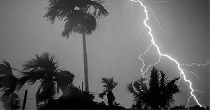 সারাদেশে বজ্রসহ বৃষ্টির আভাস