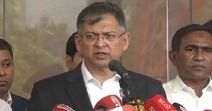 লুট হওয়া অস্ত্র উদ্ধারে তথ্য দিলে মিলবে পুরস্কার