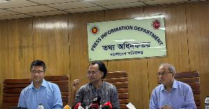 সাংবাদিকদের জীবিকার নিশ্চয়তায় ওয়েজ বোর্ড নিয়ে দ্রুত কাজ করবে সরকার