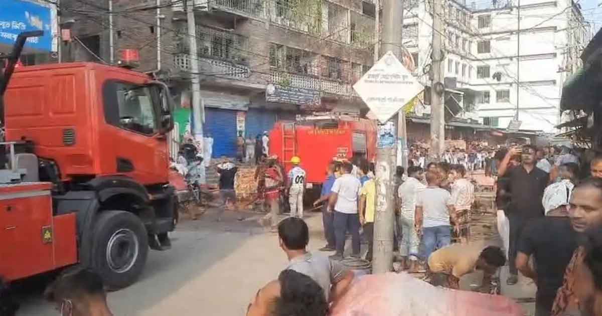 গাজীপুরে পোশাক কারখানায় আগুন, ছবিঃ সংগৃহীত 