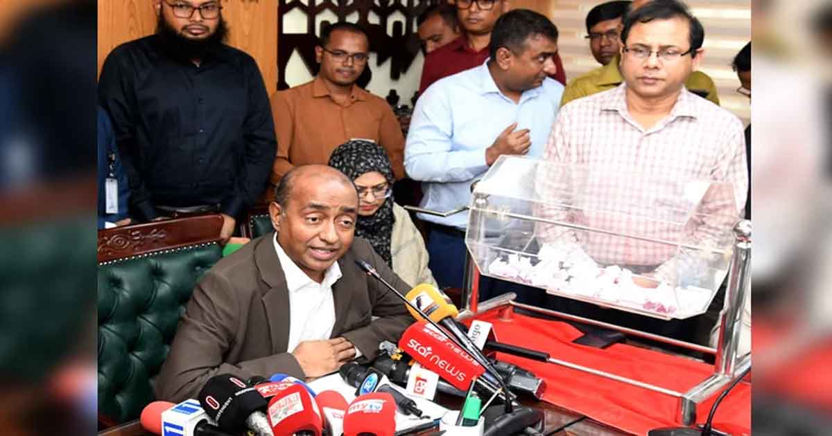 ঢাকায় পদায়নে লটারির মাধ্যমে ১৮ সাব-রেজিস্ট্রার মনোনীত
