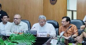 রাবিতে সাংবাদিক পেটানোর ঘটনায় ৪ জনের ছাত্রত্ব বাতিলের সুপারিশ