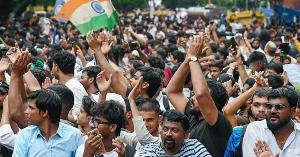 ফের বিক্ষোভে উত্তাল ভারত