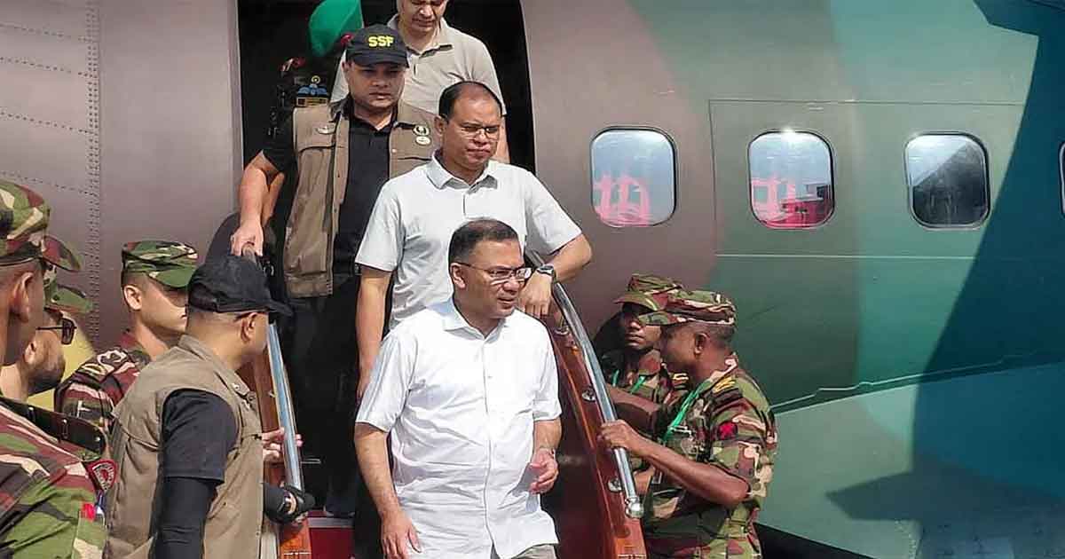 রংপুরে দুর্গাপূজার মণ্ডপ পরিদর্শনে সৈয়দপুর পৌঁছেছেন প্রধানমন্ত্রী