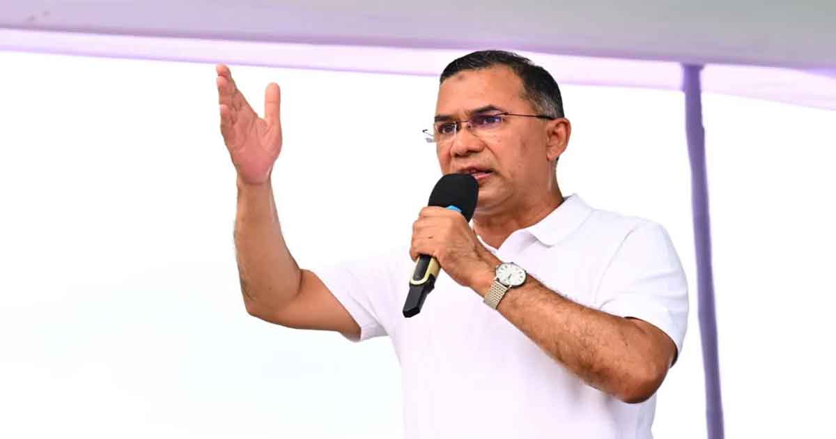 খুলনায় পৌঁছেছেন প্রধানমন্ত্রী তারেক রহমান