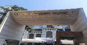আজও ঢামেকে চলছে অ্যাম্বুলেন্স ধর্মঘট, রোগী ও স্বজনদের ভোগান্তি