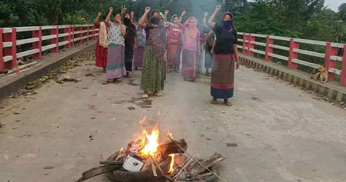 অবরোধের নামে এখনো জিম্মি সাজেকবাসী, ছবি: সংগৃহীত